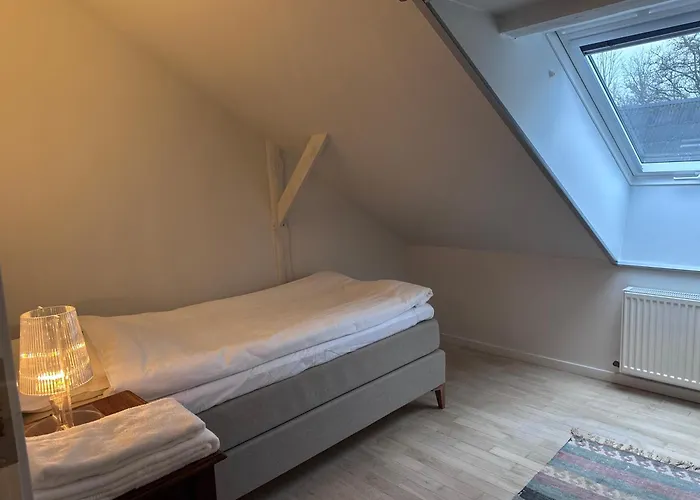Lysbjerggard Bed & Break *